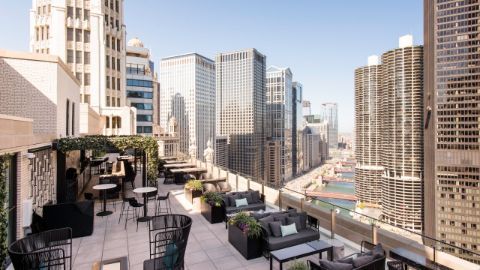 LondonHouse-Rooftop-Chicago